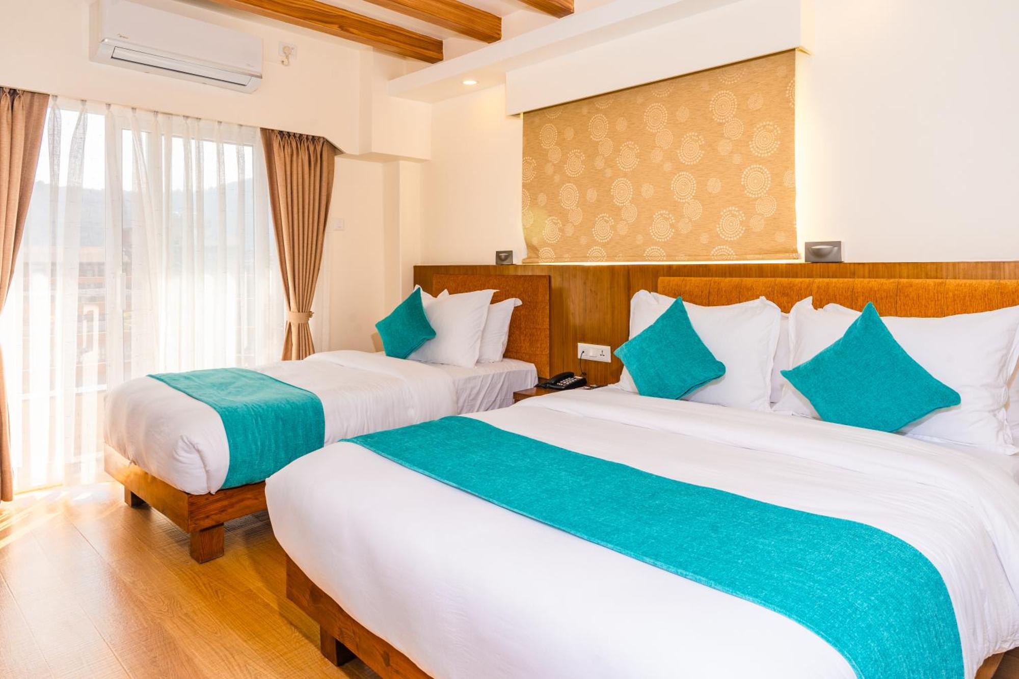 Pokhara Alpine And Springs 호텔 외부 사진